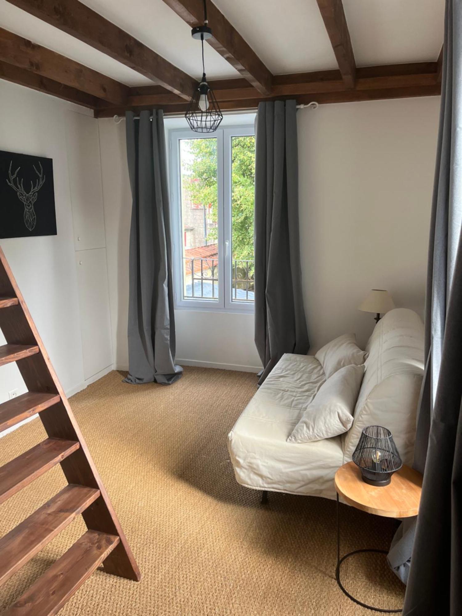 Les Ecuries Bed & Breakfast Recloses Ngoại thất bức ảnh
