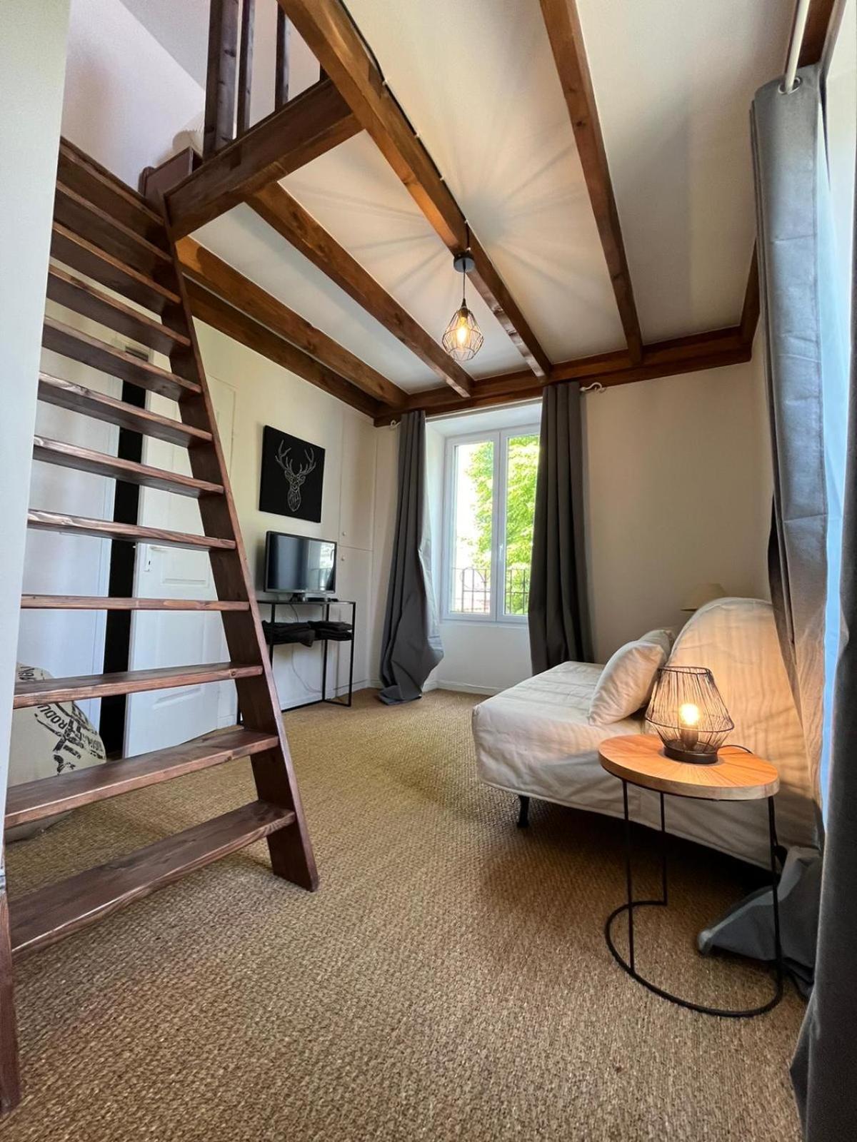 Les Ecuries Bed & Breakfast Recloses Ngoại thất bức ảnh